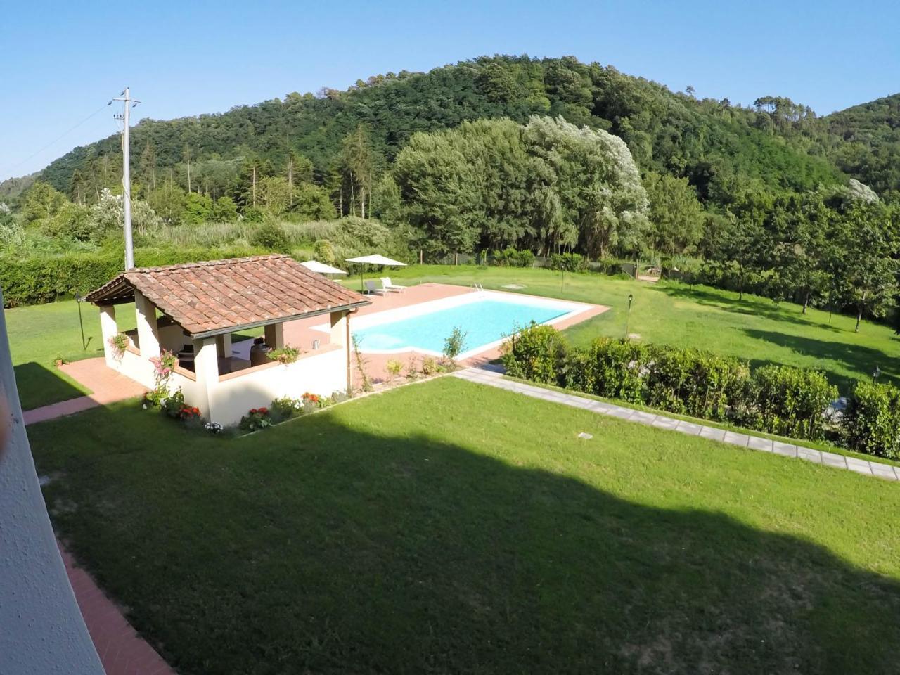 Casale La Fata -Tipico Toscano Immerso Nelle Colline Tra Lucca E Versilia, 6 Appartamenti Indipendenti Camaiore Exterior foto